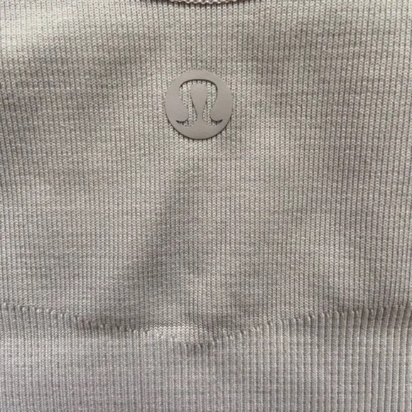 NWOT Lululemon Bodysuit - Picture 4 of 6